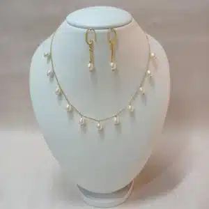 White pearl Natural Freshwater Pearl Pendant Necklace Set for Women