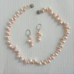 Fresh water pearl unique Stylish look Necklace with Earring Set