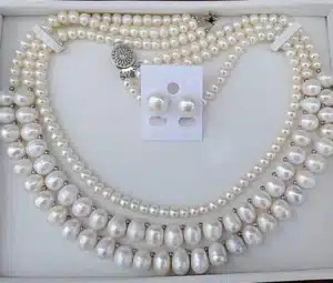 Original 3-Layer White Fresh water  pearl Necklace