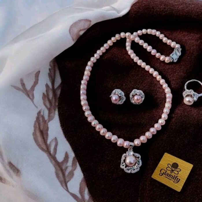 925 Sterling Silver - Pink Freshwater Pearl Pendant Set - Image 2