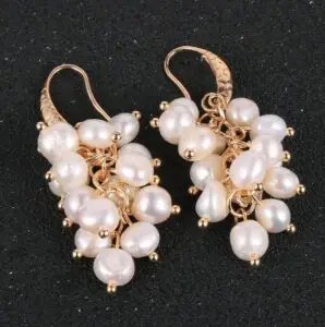 Natural Freshwater Pearls Grape Dangled Drop Earrings - White