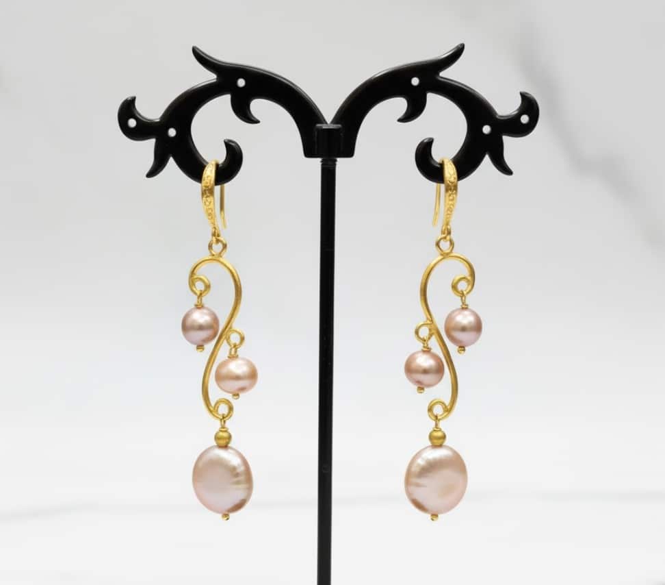 Golden Elegance Pearl Drop Earrings - Image 6