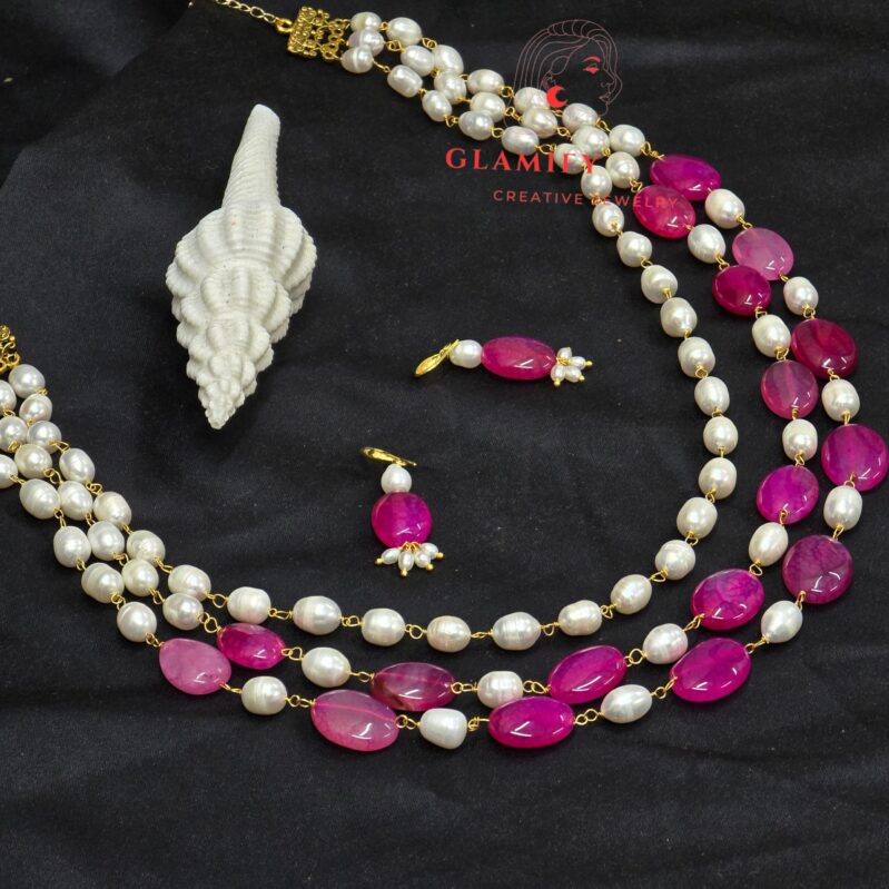 Fresh water pearl & Rubi Stone with earring