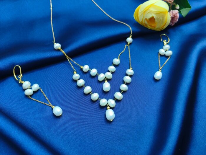 Freshwater Pearl Necklace Gift Set – White AAA Pearls with Gold-Plated Chain - Image 7