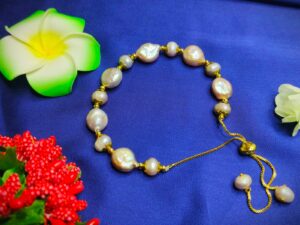 Freshwater Pearl Adjustable Bracelet – Elegant & Unique