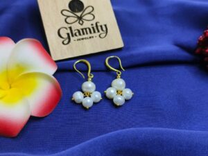 Freshwater Pearl Earrings – Classic White