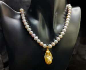 Freshwater Pearl Necklace Set with Mother of Pearl Pendant and Top Earrings