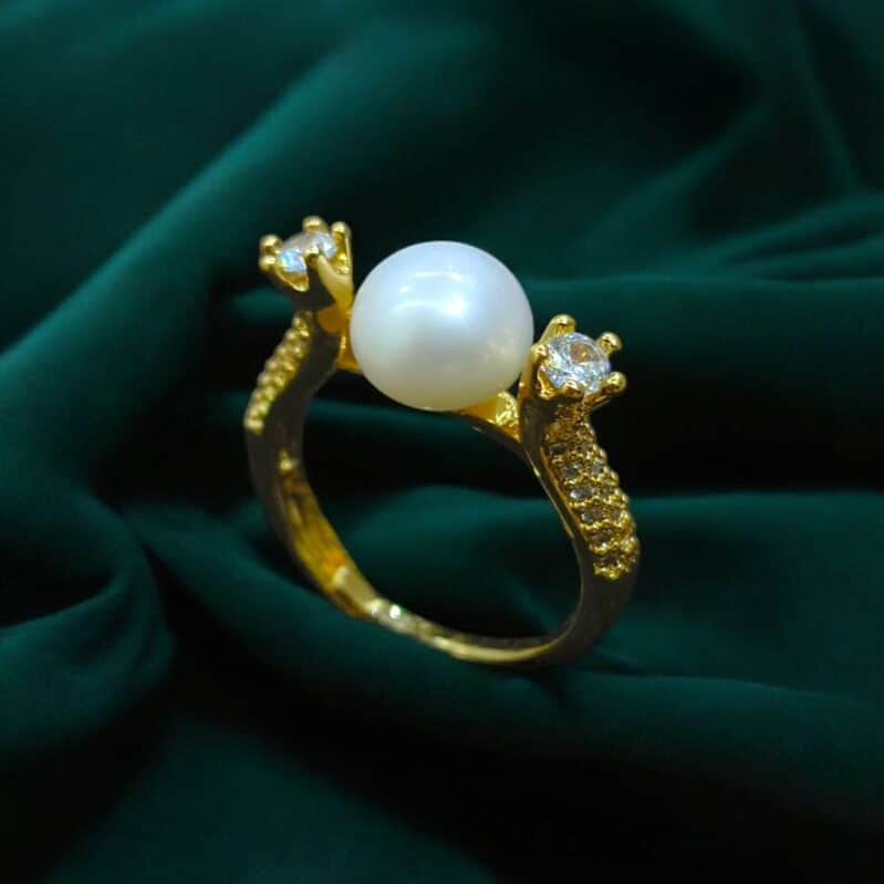 Adjustable Freshwater Pearl Ring – 18K Gold Polish with Zircon Detailing