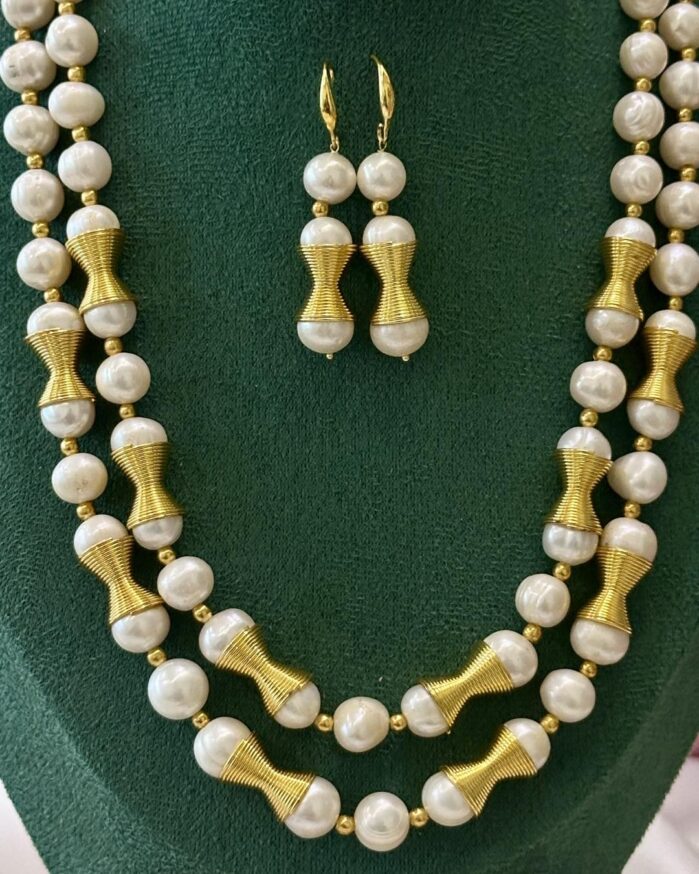 9mm Freshwater Pearl 2-Layer Necklace Set with Matching Earrings (Gold Accent Design) - Image 3