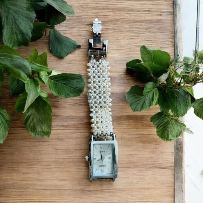 Rolex-Inspired Rectangular Pearl Strap Watch - Image 4