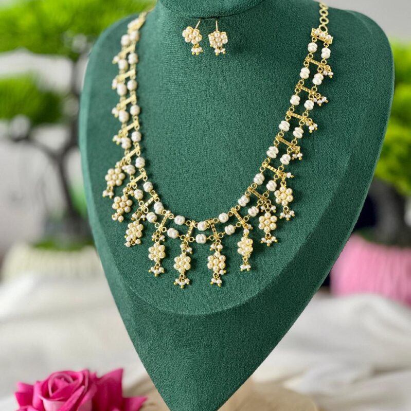 Delicate Freshwater Pearl Choker & Earrings Set - 2.5/3mm pearls