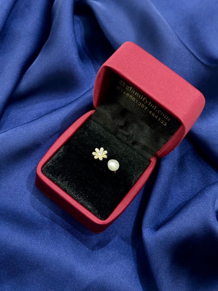 Original Adjustable Flower & Pearl Ring - Image 2