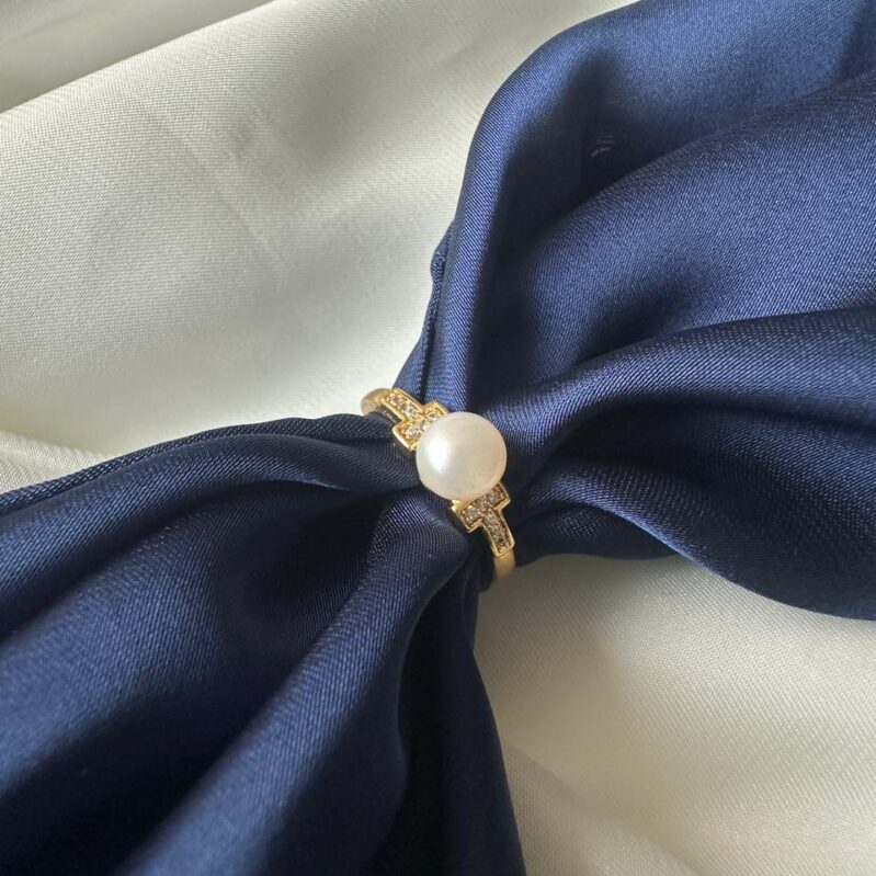 Freshwater Pearl Adjustable Ring - Gold Cross Design