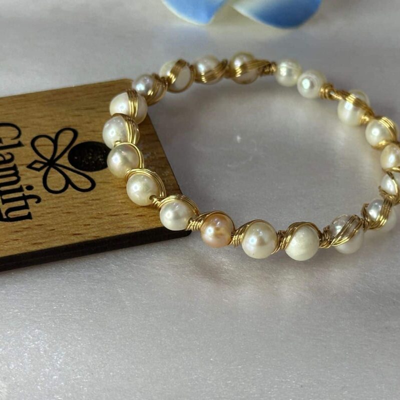 Adjustable Freshwater Pearl Bracelet - White & Purple Pearls
