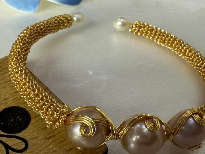 Luminous Peach Freshwater Pearl Cuff Bracelet - Gold Mesh Bangle - Image 3
