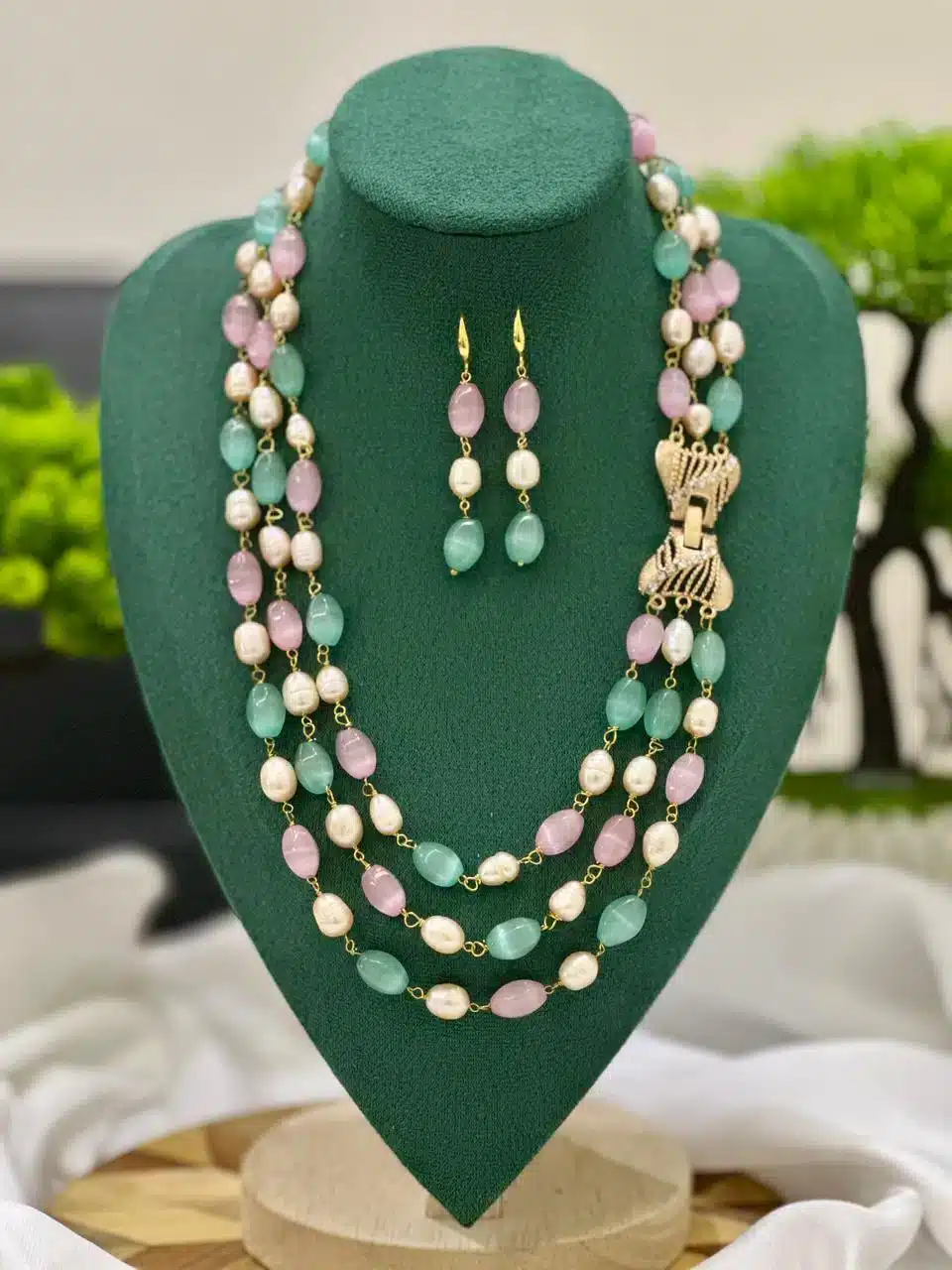 Pink Green Stone & Pearl 3-Layer Necklace Set