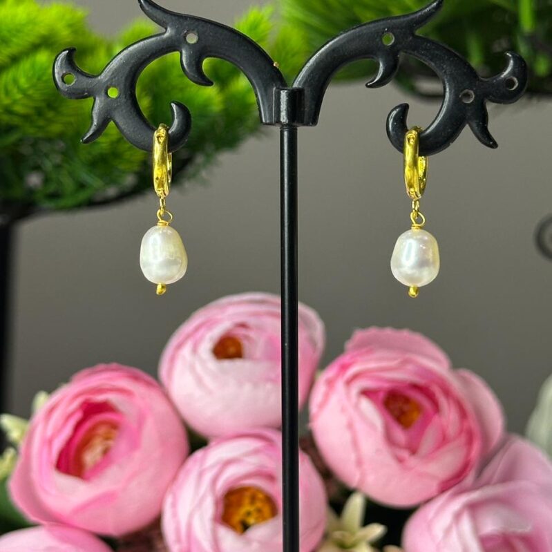 Baroque White Pearl Hoop Earrings | Gold-Plated