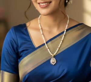 Rice Pearl Necklace Set 4mm – White & Deep Purple Freshwater Pearls with High-Sparkle Stones