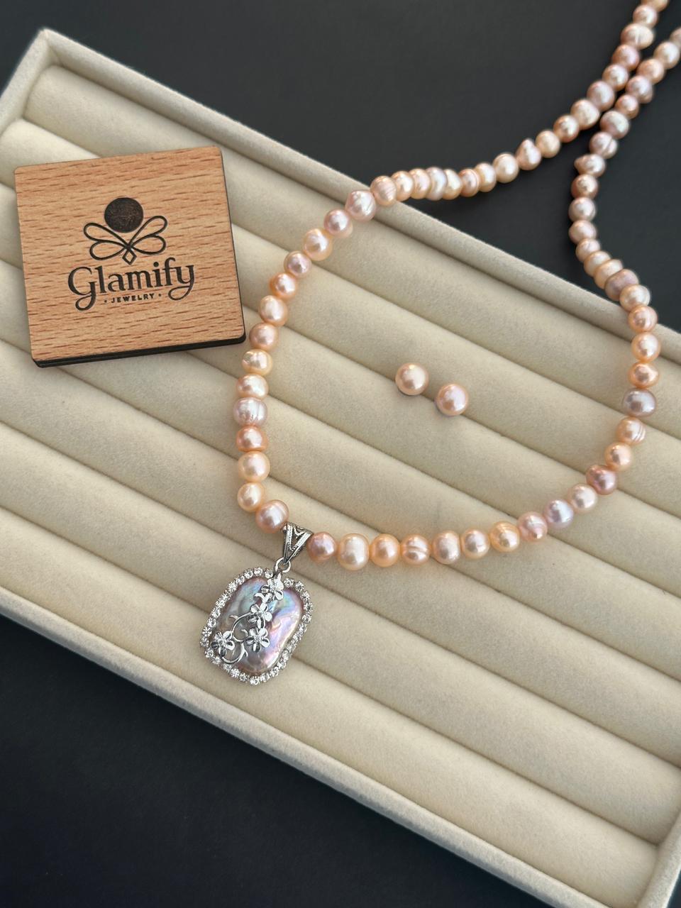 Pink Freshwater Pearl Necklace 7–8mm with Floral Pendant | 17–18 Inch