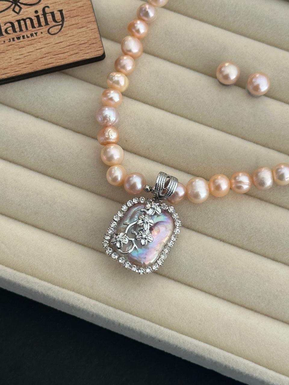 Pink Freshwater Pearl Necklace 7–8mm with Floral Pendant | 17–18 Inch - Image 2