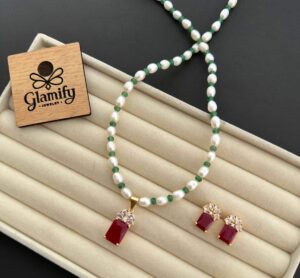 Freshwater Rice Pearl Necklace Set with Red & Panna Stone Accents – 5mm | 17 Inch