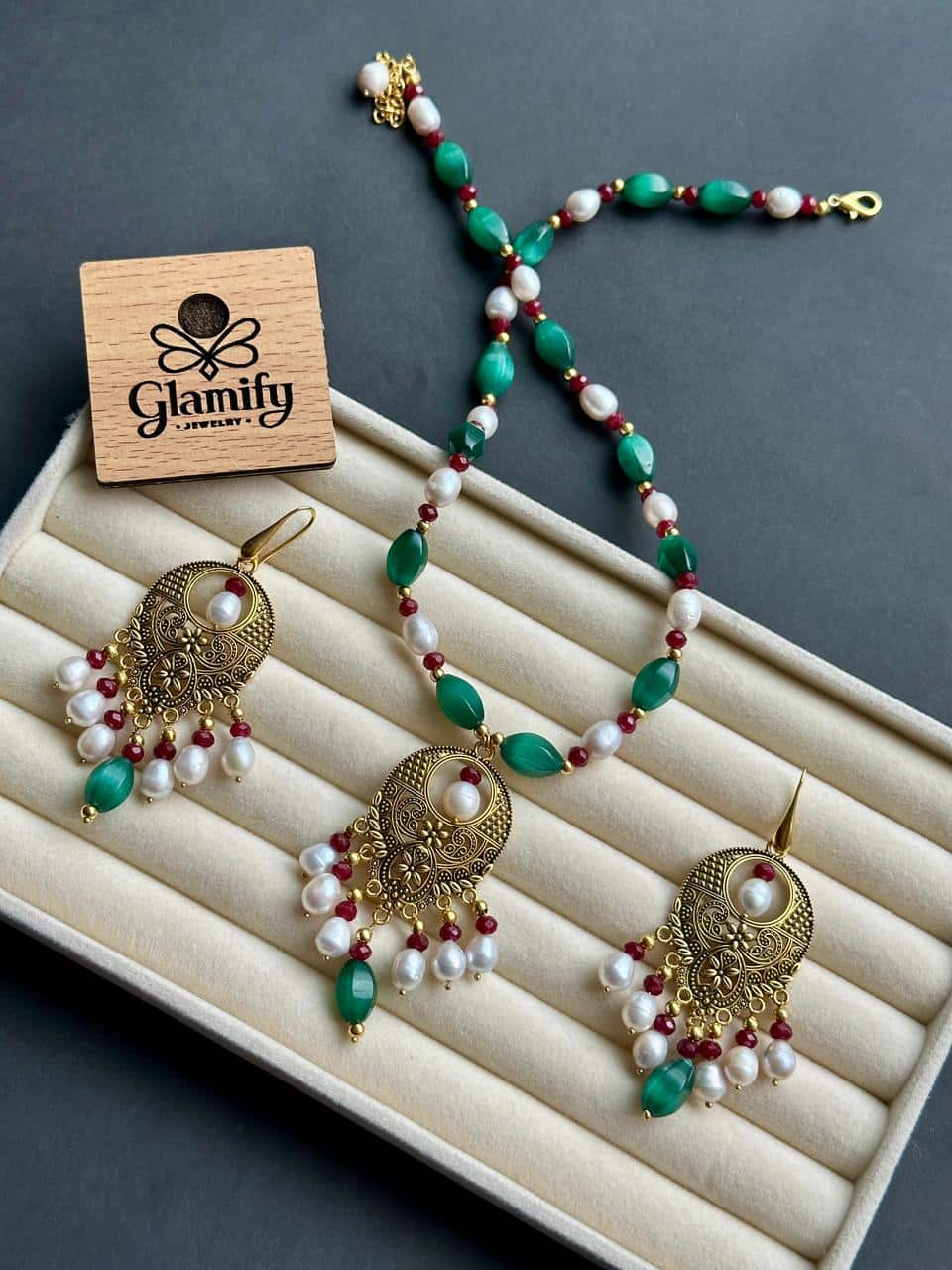 Green Beads & Freshwater Pearl Necklace Set