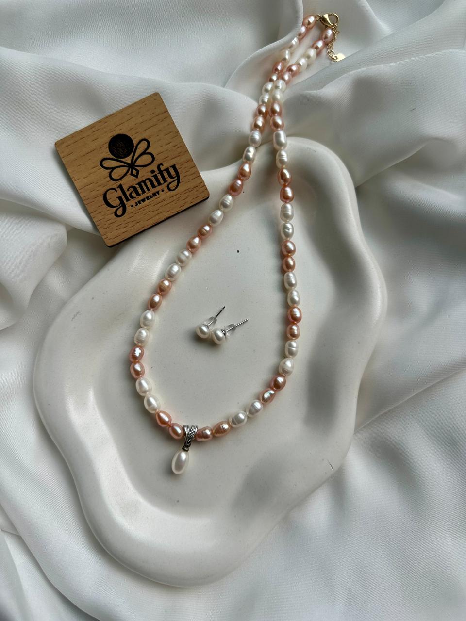 Freshwater Rice Pearl Pendant Necklace with Stud Earrings – Pink & White, 17 Inch - Image 5