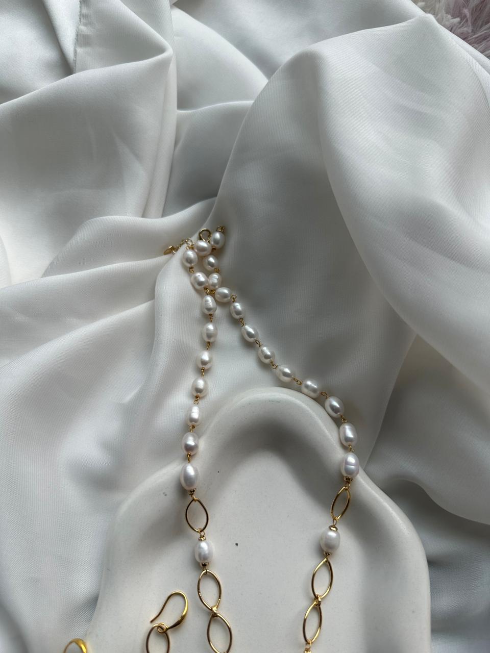 Freshwater Pearl Chain Necklace with Earrings - Image 5