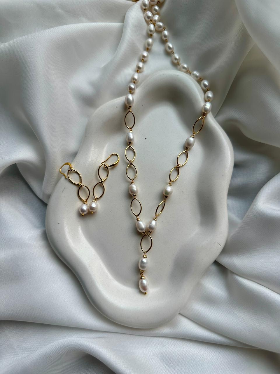 Freshwater Pearl Chain Necklace with Earrings - Image 4
