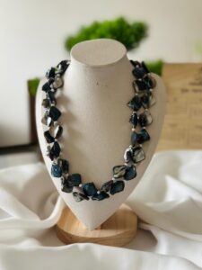 Single Layer Shell Pearl Necklace – Uncut Shell & 3mm Mini Pearl 36'' Long Necklace for Women