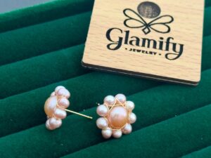 3-4mm Purple & 7-8mm White Freshwater Pearl Flower Earrings | - Purple