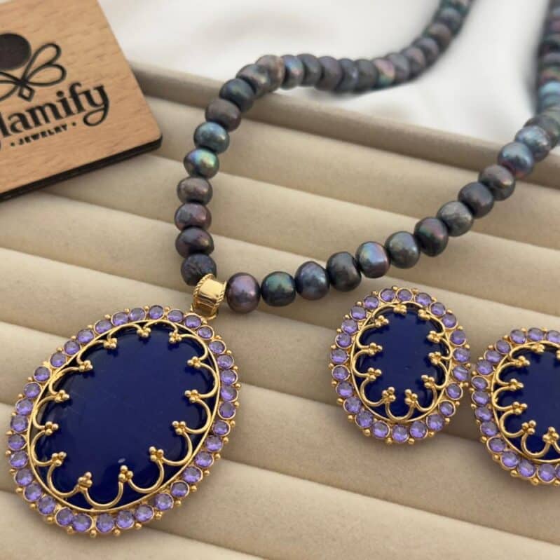 Royal Peacock Pearl & Deep Blue Stone Jewelry Set – 8-9mm Freshwater Pearl Necklace with Earrings