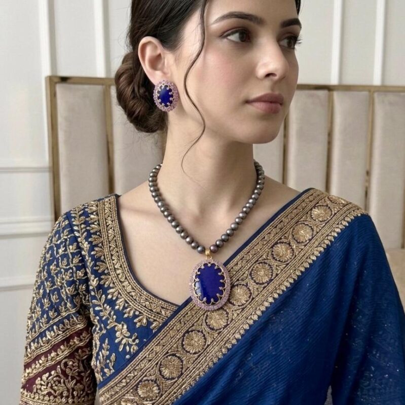 Royal Peacock Pearl & Deep Blue Stone Jewelry Set – 8-9mm Freshwater Pearl Necklace with Earrings