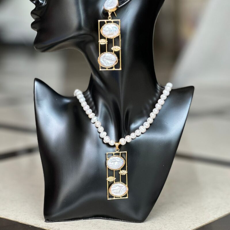 Nature’s Grace: 17" Freshwater Pearl Necklace & Baroque Coin Pearl Statement Set