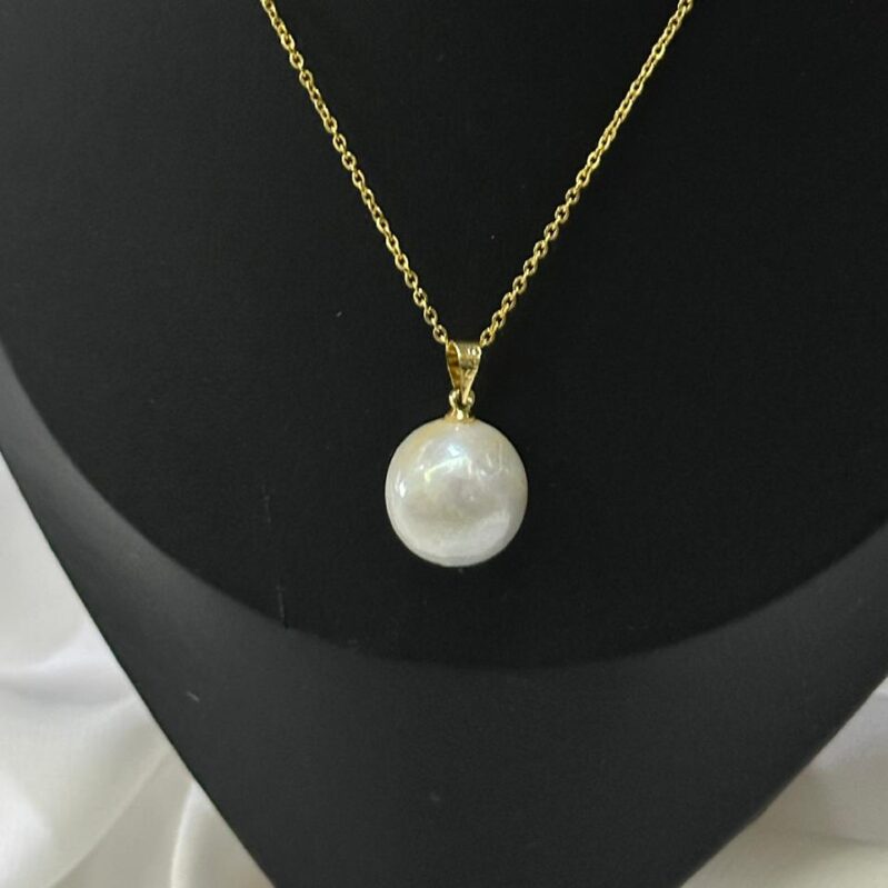 South Sea Pearl Pendant Necklace 12-14mm White