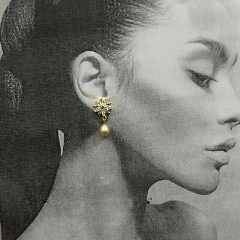 Elegant Pearl Drop Flower Earrings for Women