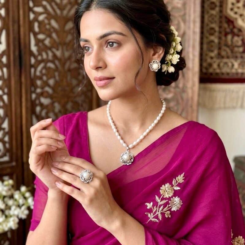 Freshwater Rice Pearl Necklace Set with Ring & Earrings