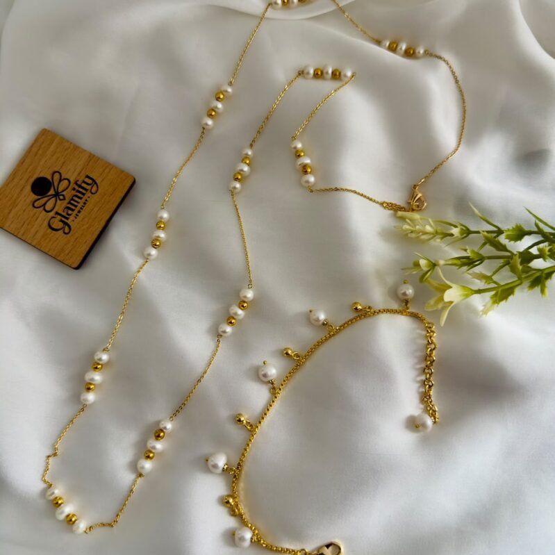 Freshwater Pearl Necklace & Bracelet Set 32 Inch